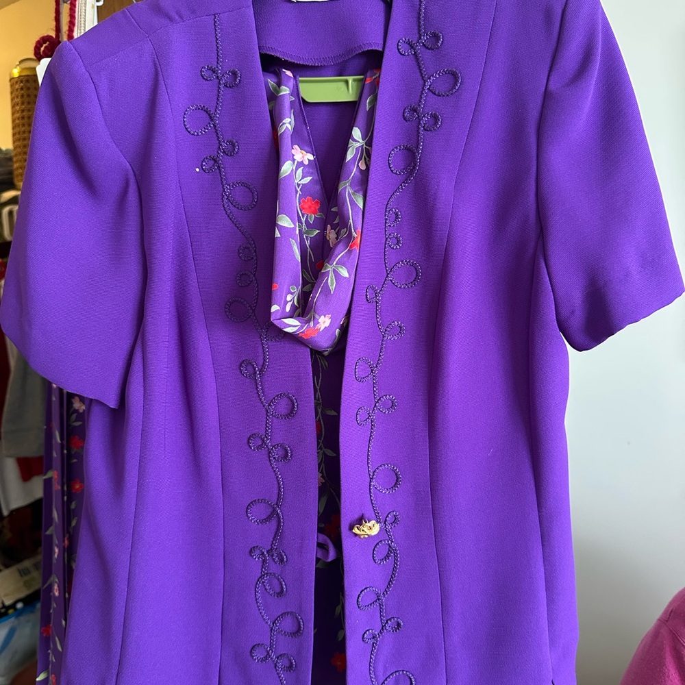 Size 8 summer suit dresss